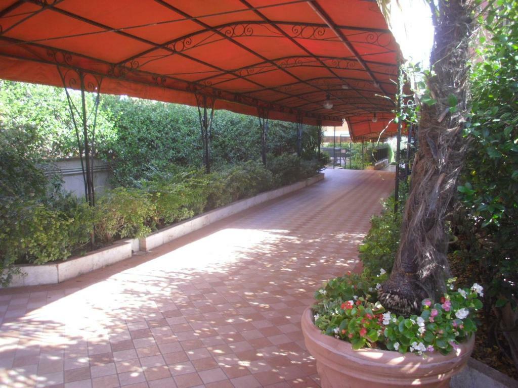 Lovely Little Apartment In Via Aurelia 罗马 外观 照片